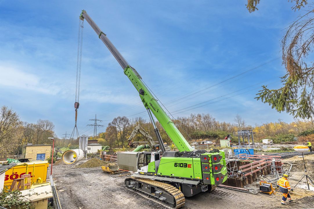 T Telescopic Crawler Crane Expands Sennebogens Product Portfolio