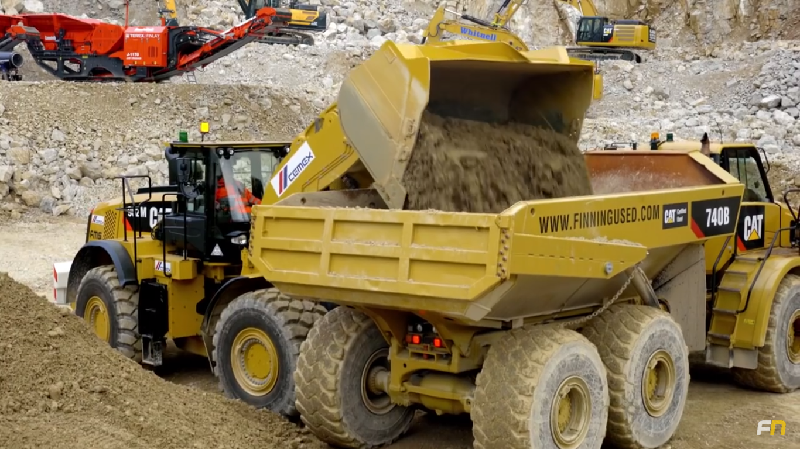 Watch: Finning and SITECH UK and Ireland Stand Z5 at Hillhead 2016