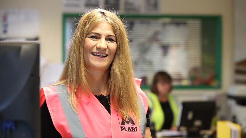 A-Plant: Putting the Focus on Females - Construction Plant News