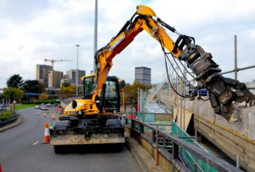 Demolition Hydradig for French Contractors