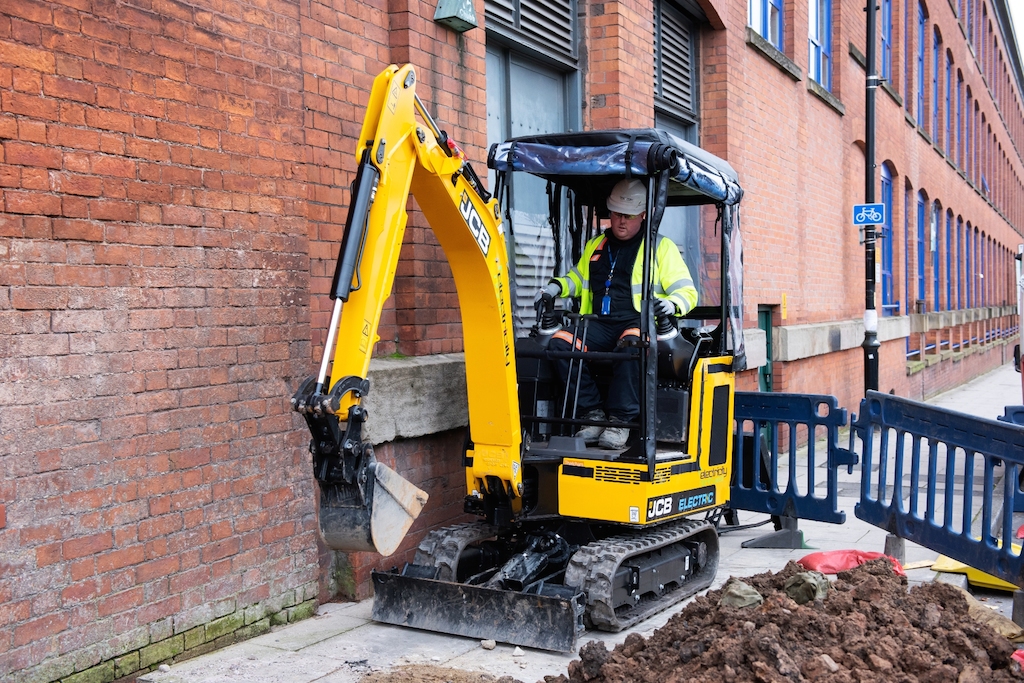 electric jcb