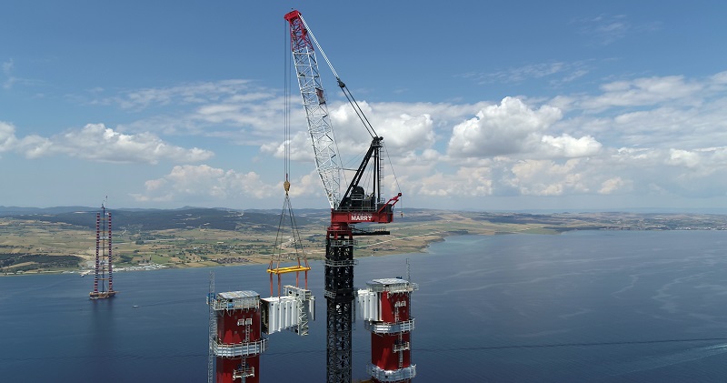 the-men-from-marr-s-complete-world-record-lift-construction-plant-news