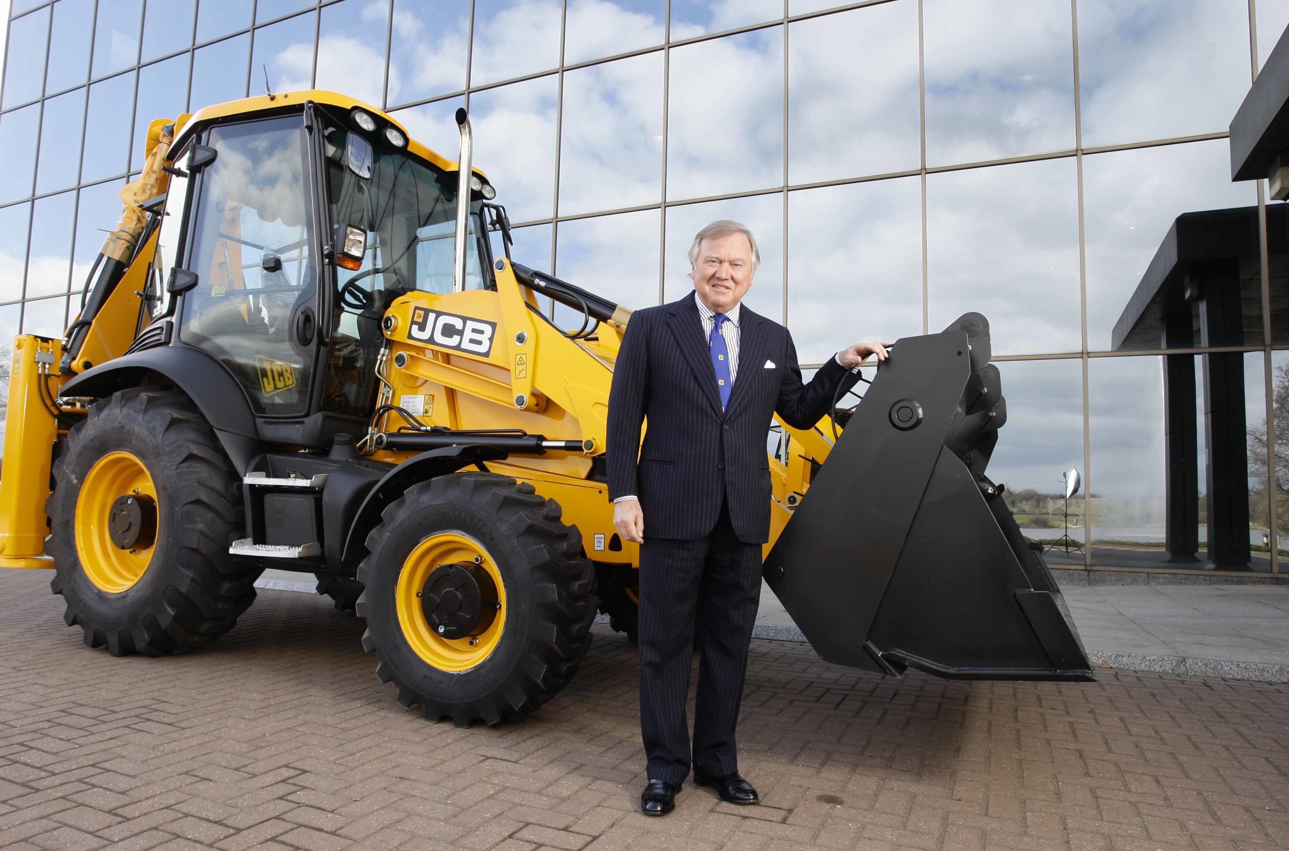 Make it on your own, JCB tycoon Lord Bamford told his son Georgeso he  did