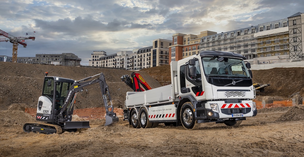 Volvo CE and Volvo Trucks customer deliveries of all-electric products