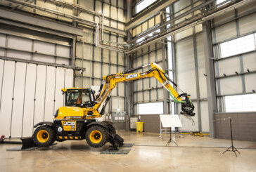 JCB Hydradig delivers test data for Big Yellow Robots project