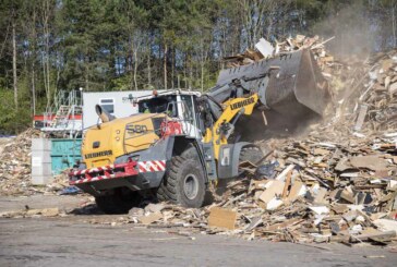 Liebherr chips in at wood processing site