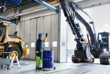 Volvo Construction Equipment launches new hydraulic oil, increasing crawler excavator service intervals by 50%