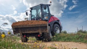 Yanmar Compact Equipment is expanding its wheeled loader portfolio with the launch of a brand-new pair of mini yet mighty machines.