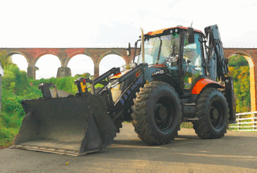 The first JCB DualDrive backhoe loaders in Scotland