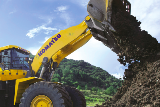 Komatsu’s all-new WA700-8 wheel loader
