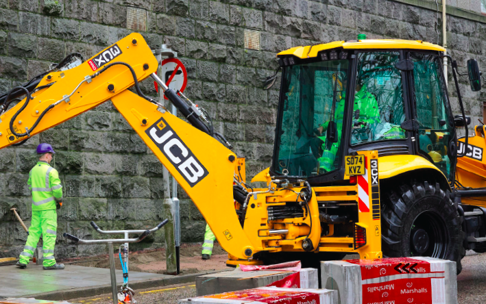 JCB 3CX Pro DualDrive backhoe loaders
